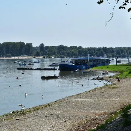 Apartment Danube Star 3 *
